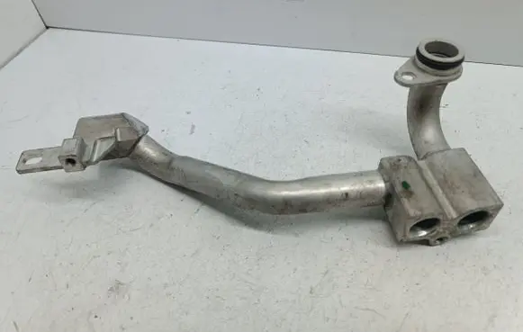 Mercedes-Benz E W213 Engine coolant pipe/hose A6542031202