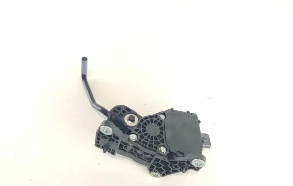 Toyota RAV 4 (XA50) Accelerator throttle pedal 7811033140 05C22A0575 2701000040