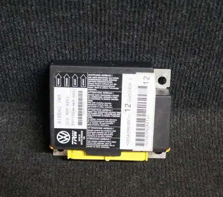 Volkswagen PASSAT B6 Airbag control unit/module 3C0909605J