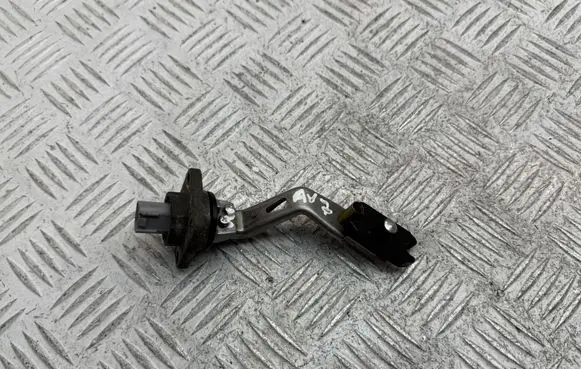 Toyota Avensis T250 Oil level sensor 8949120110