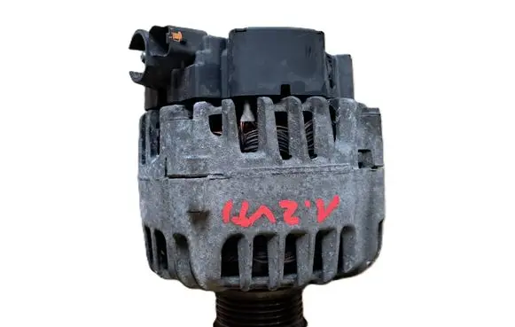Peugeot 208 Generator/alternator 9670899580 21614125 2610711D