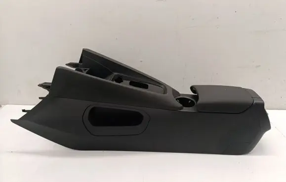 Polestar 2 Armrest 