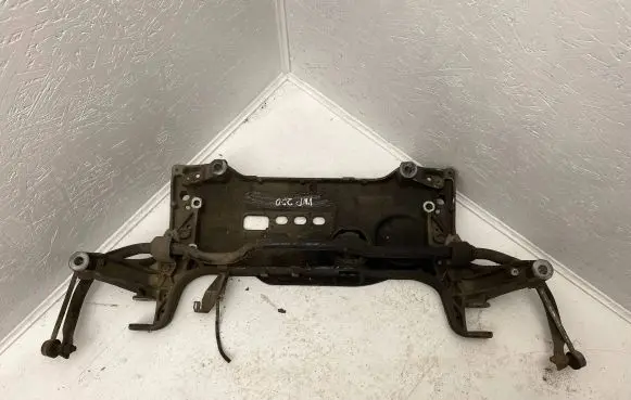 Volkswagen PASSAT B6 Front subframe 3C0199369F