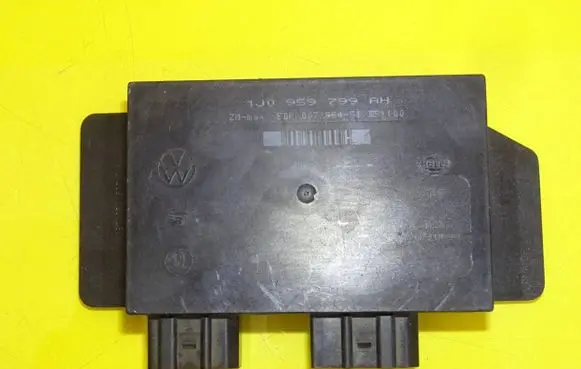 Volkswagen PASSAT B5 Comfort/convenience module 1J0959799AH