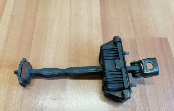 Jaguar XF X250 Rear door check strap stopper 8X23F27200AB 8X2327200BA C2Z2025