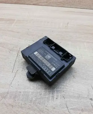 Audi A6 S6 C6 4F Door control unit/module 4F0959794A 4F0910795A