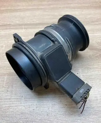 Peugeot 607 Mass air flow meter 9632215280 5WK9628