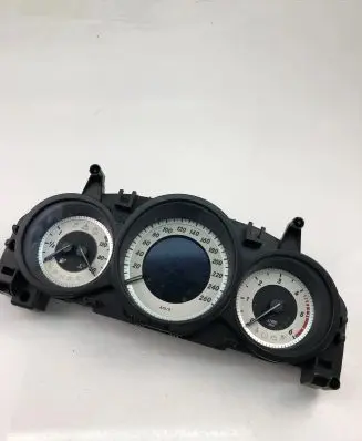 Mercedes-Benz E C207 W207 Speedometer (instrument cluster) A2129000825