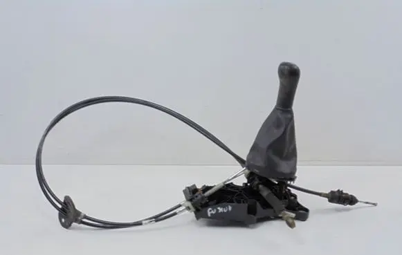 Ford Fusion Gear shifter/selector 6N1R7C453MB