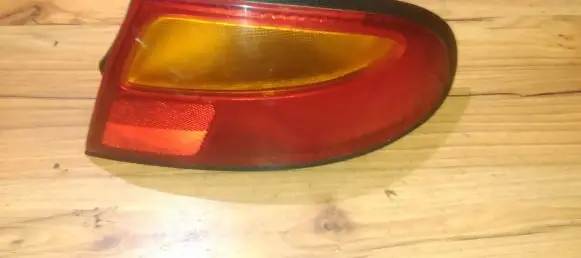 Mazda 323 F Rear/tail lights