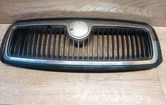Skoda Fabia Mk1 (6Y) Front grill 6Y0853668