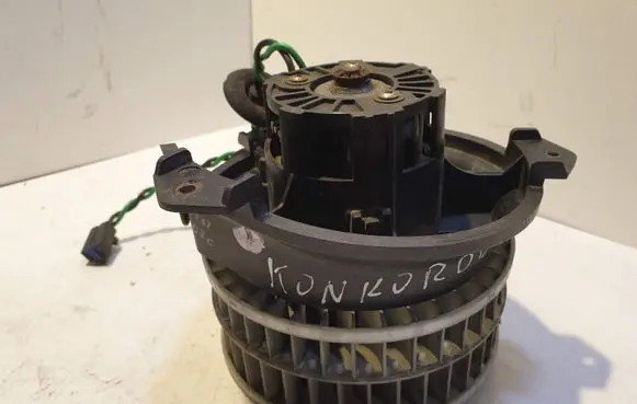 Chrysler Concorde Heater fan/blower 77370115