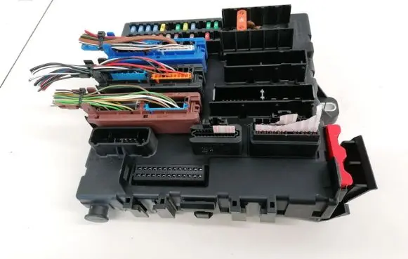 Opel Signum Fuse box set 460023260 13205777