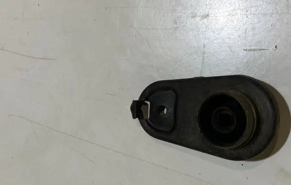 Ford Mustang VI Muffler mount bracket/holder FR335A242A