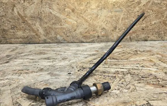 Jaguar XK - XKR Fuel pressure sensor 8W839D280AE