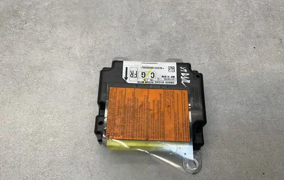 Nissan X-Trail T32 Airbag control unit/module 988204CG0A