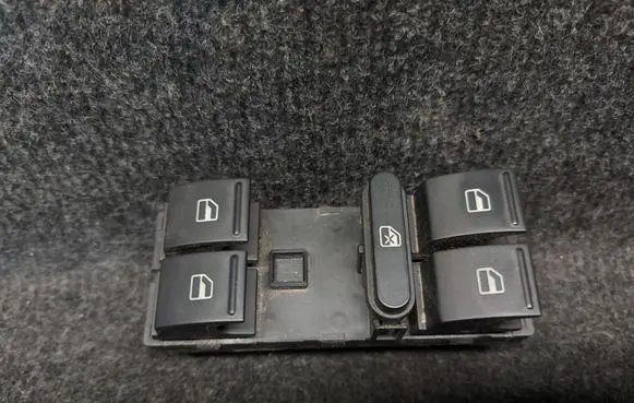 Seat Altea Electric window control switch 1K4959857B