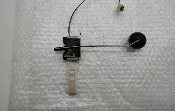 Fuel level sensor