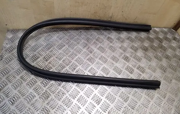 Citroen DS4 Engine compartment rubber 