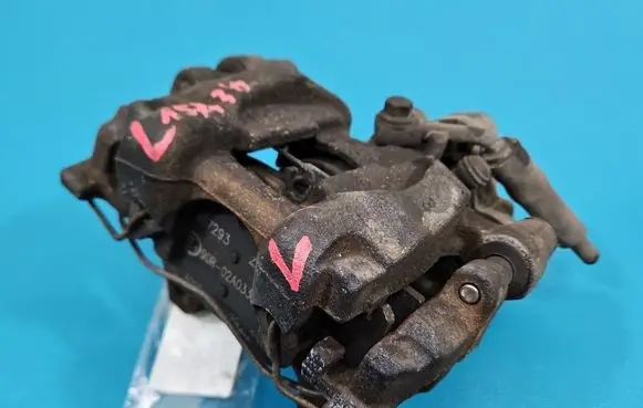 Volkswagen PASSAT B8 Rear brake caliper 3Q0615405J IMPRK1571349