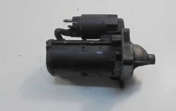 Renault Trafic II (X83) Starter motor 
