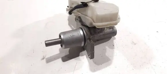 Mercedes-Benz Sprinter W906 Master brake cylinder A0024314502