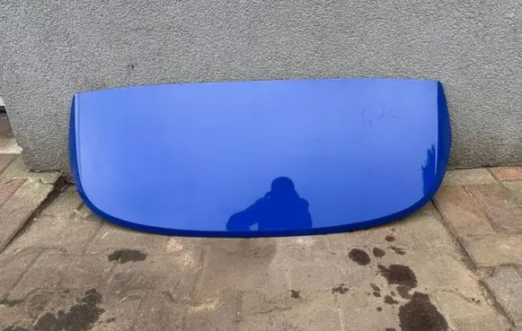 Tailgate/trunk spoiler