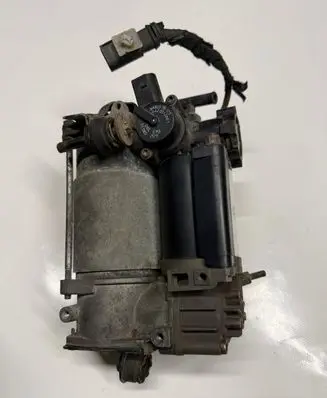BMW X5 E53 Air suspension compressor/pump 4430200111 GP76A60 24042003