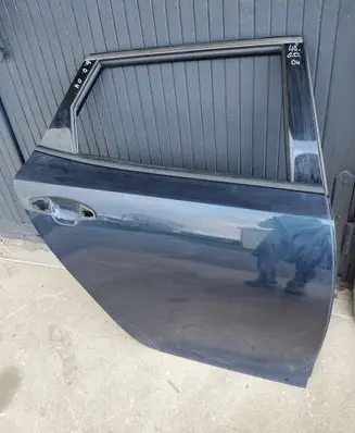 KIA Optima Rear door