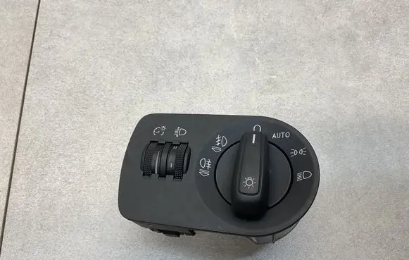 Audi A1 Light switch 8X2941531R 8P0919094B