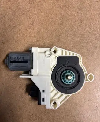 Skoda Superb B6 (3T) Rear door window regulator motor 8K0959812 965577100