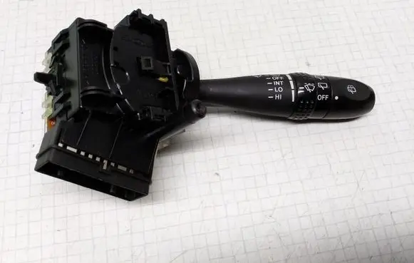 Hyundai Getz Wiper control stalk 32933A