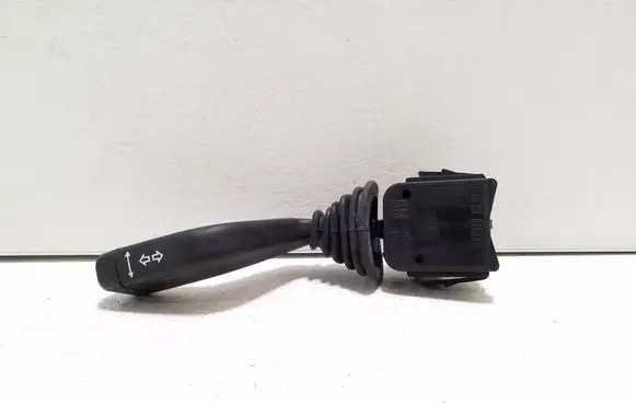 Opel Zafira A Indicator stalk 90560991