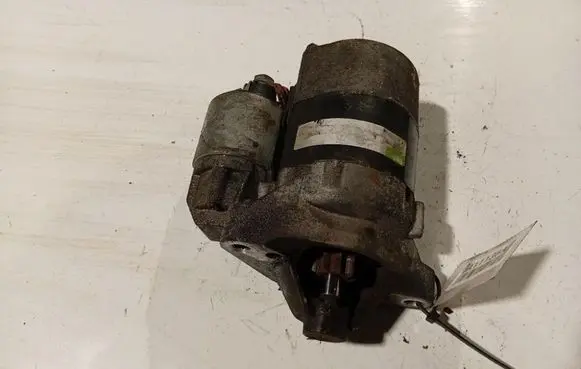 Dacia Sandero Starter motor 