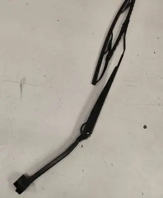 Mazda 6 Front wiper blade arm J25ALD1271