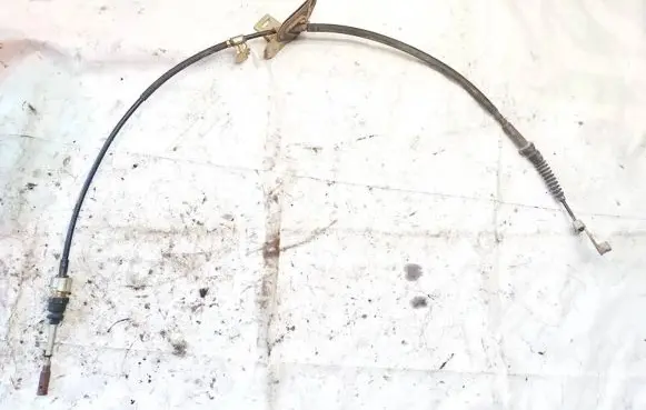 Handbrake/parking brake wiring cable