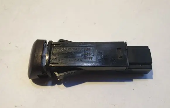 Volvo S80 Hazard light switch 9168302 02W113