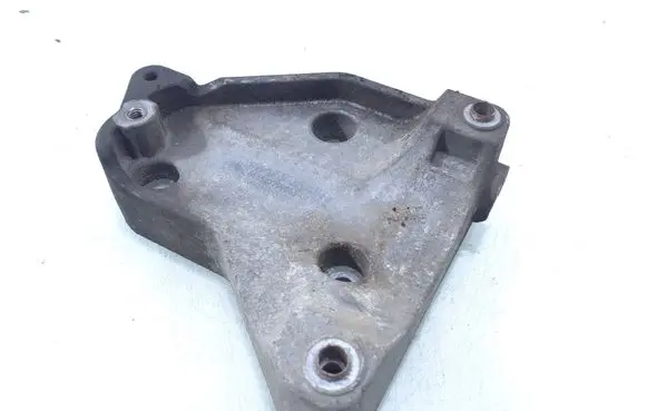 BMW 5 E60 E61 A/C compressor mount bracket 7799863 64557799863