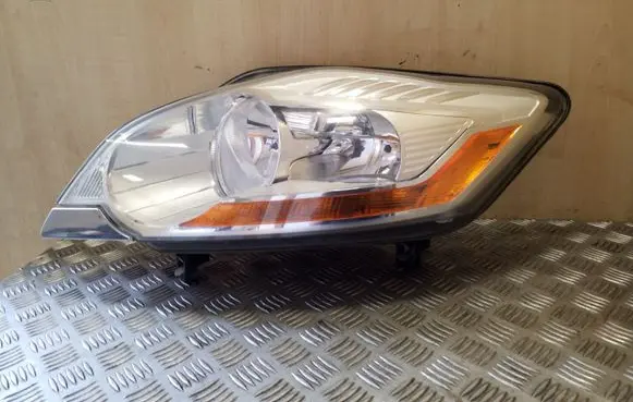 Ford Kuga I Headlight/headlamp 8V4113W030BG 1LJ00969603