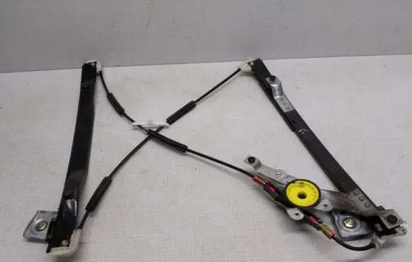 Ford Mondeo Mk III Front window lifting mechanism without motor