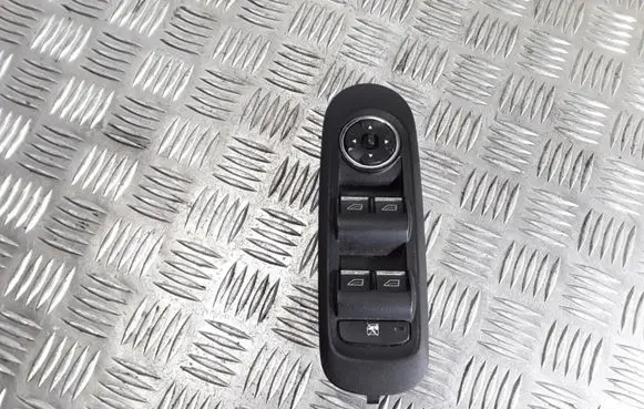Ford Mondeo MK IV Electric window control switch 7S7T14A132AB