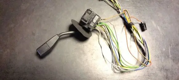 BMW 5 E34 Indicator stalk 1390980