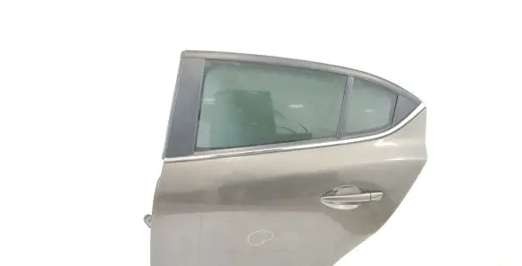 Mazda 3 II Rear door