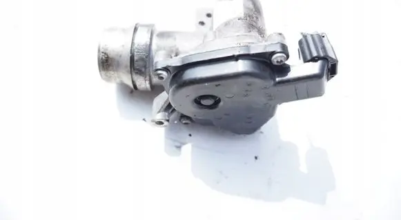 Nissan Juke I F15 Throttle valve 8200614985H