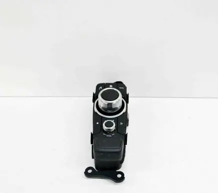Mazda CX-3 Head unit multimedia control D09H66CM0