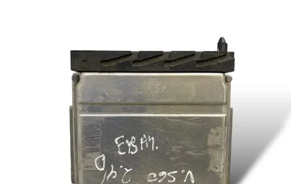 Volvo S60 Engine control unit/module 30646978A 02811011441 1039S00000