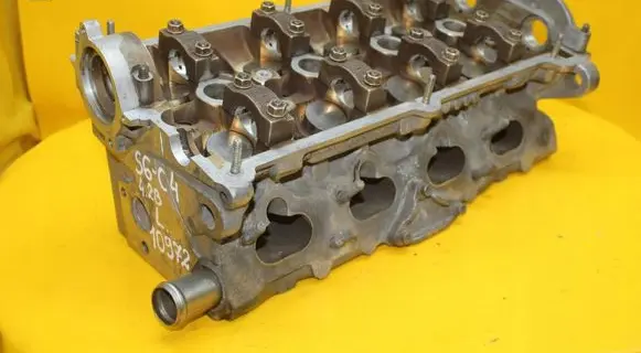 Audi A6 S6 C4 4A Engine head 077103373D