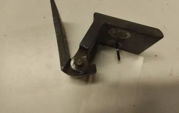 Peugeot 607 Front door upper hinge