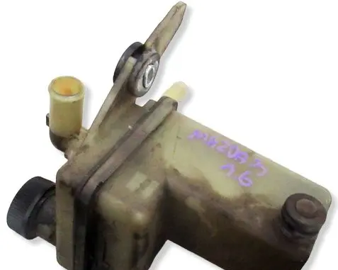 Mazda 3 I Power steering tank cap 