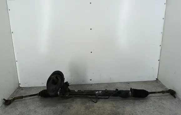 Ford Focus Steering rack 4M5C3550AC